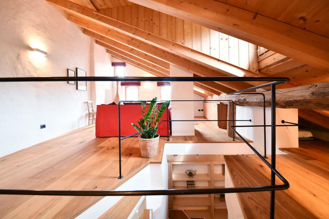 Ferienwohnung Ansitz Jenner Eppan an der Weinstraße Exterior foto