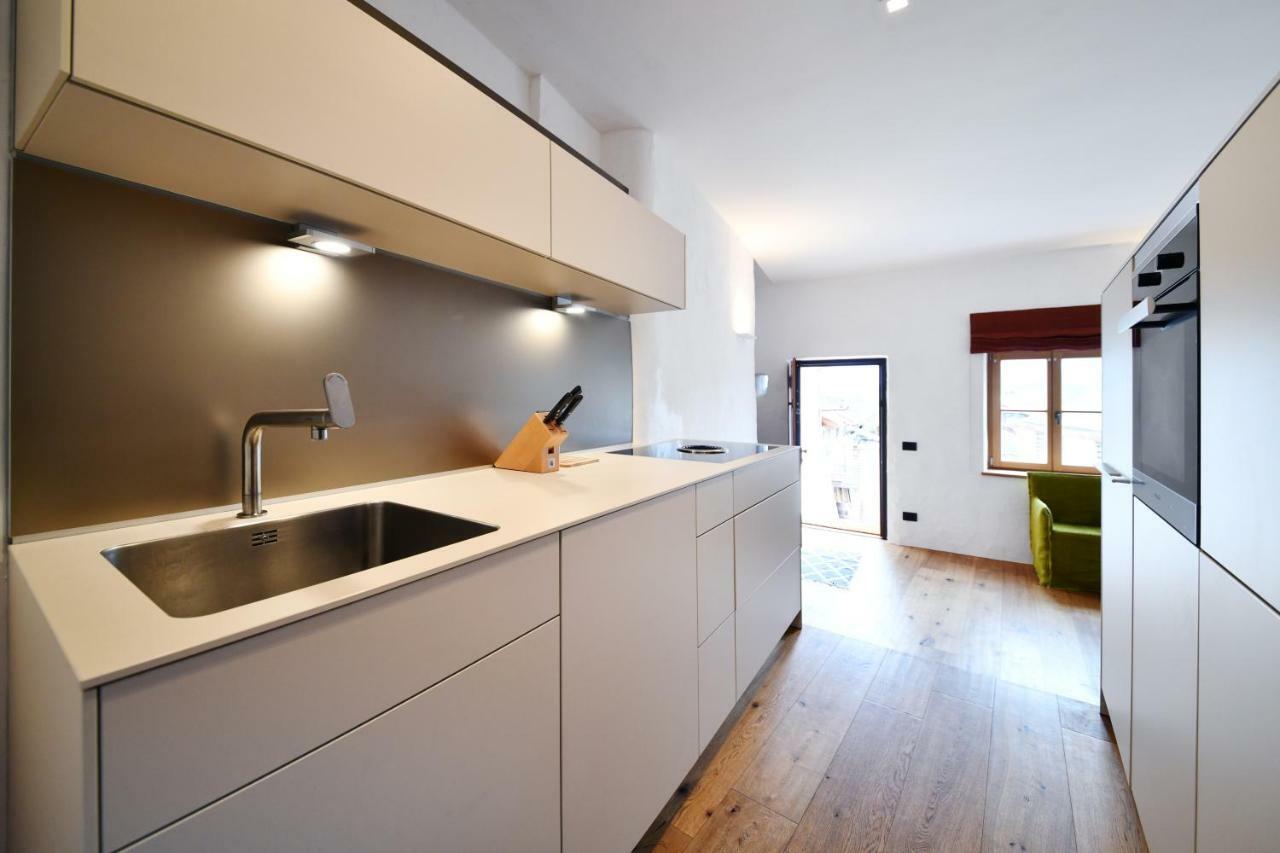 Ferienwohnung Ansitz Jenner Eppan an der Weinstraße Exterior foto